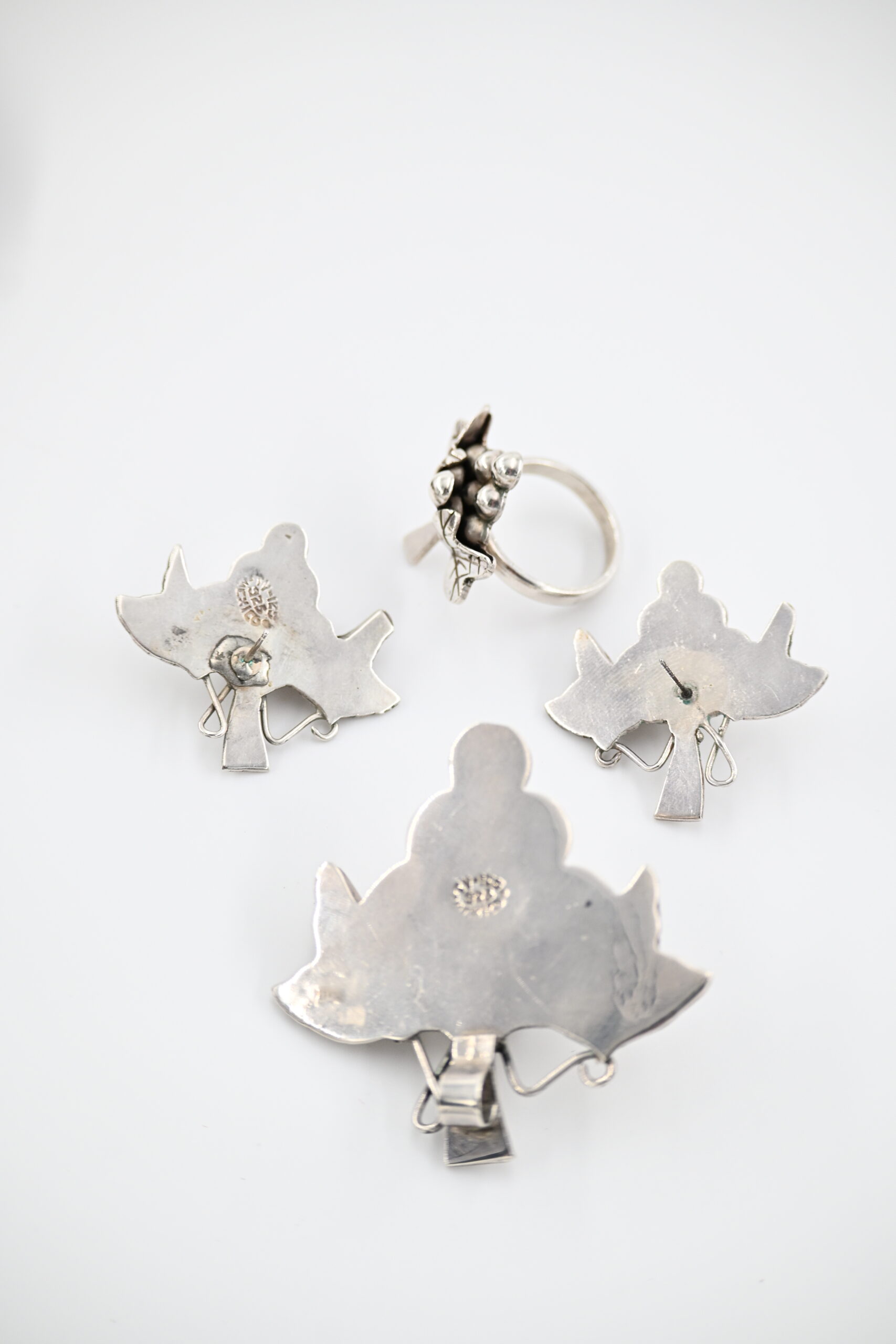 Taxco Mexican Sterling Silver Grape Cluster Suite Pendant Earrings Ring - Image 2