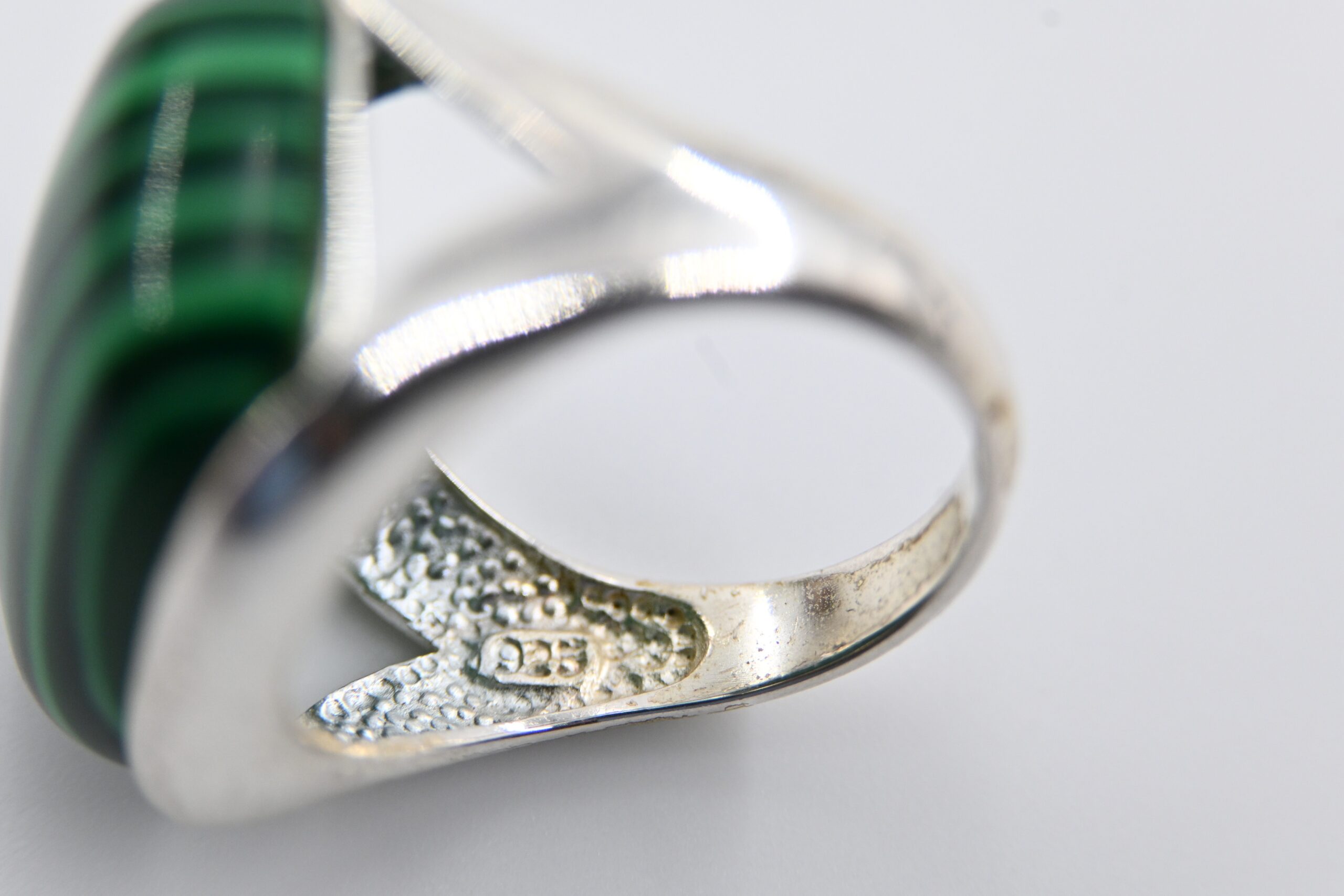 Sterling Silver and Malachite Jewelry Group with Two Rings, Pierced Earrings, and Two Pendants - Image 9