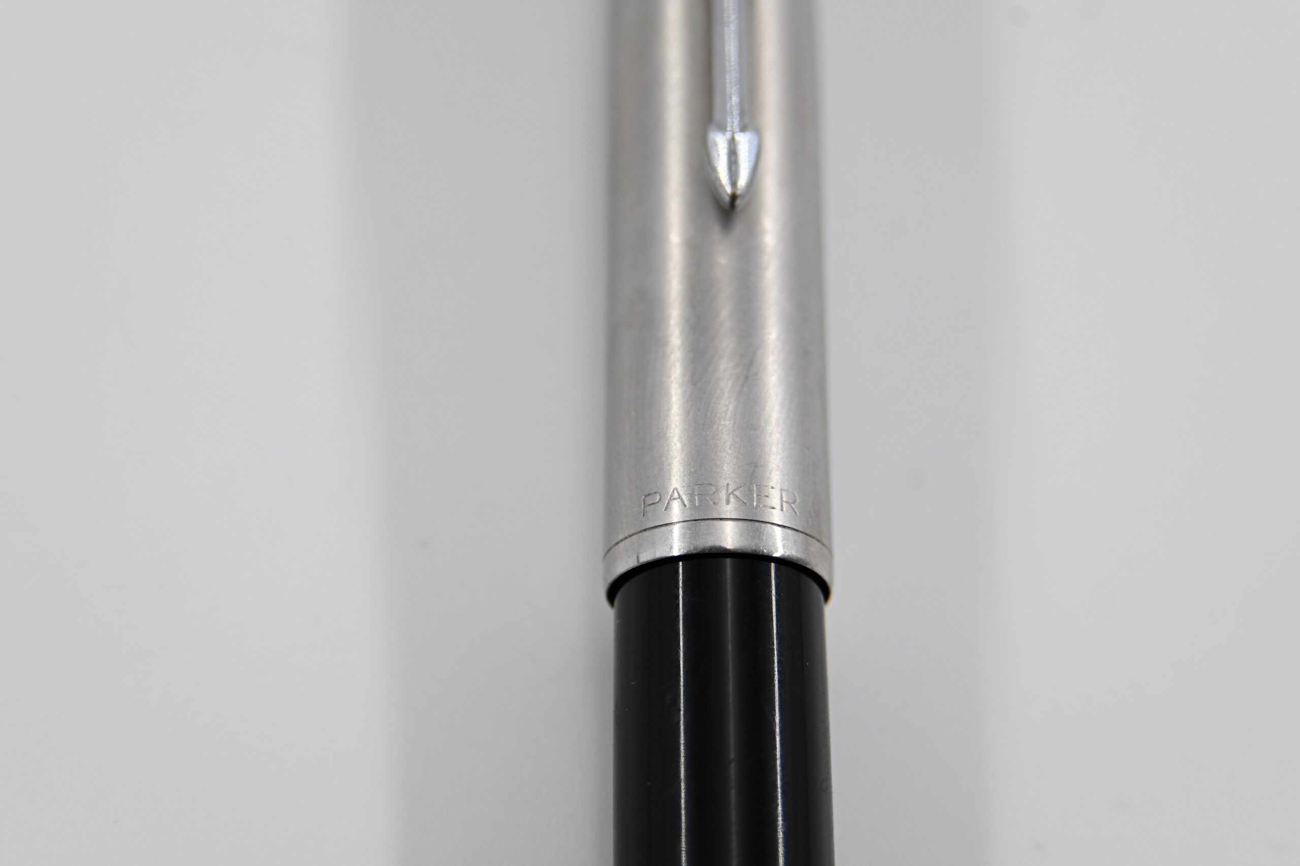 Vintage Parker 51 Fountain Pen in Black with Lustraloy Stainless Steel Cap - Image 3