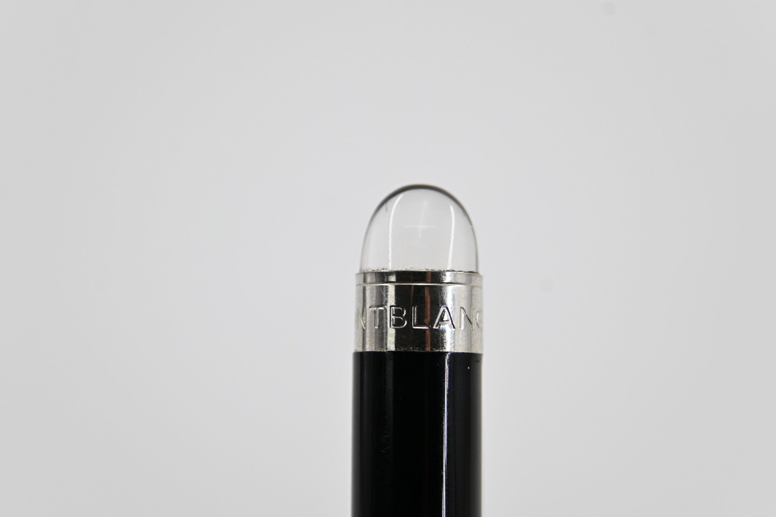Montblanc StarWalker Black Resin Ballpoint Pen with Platinum-Plated Trim - Image 4