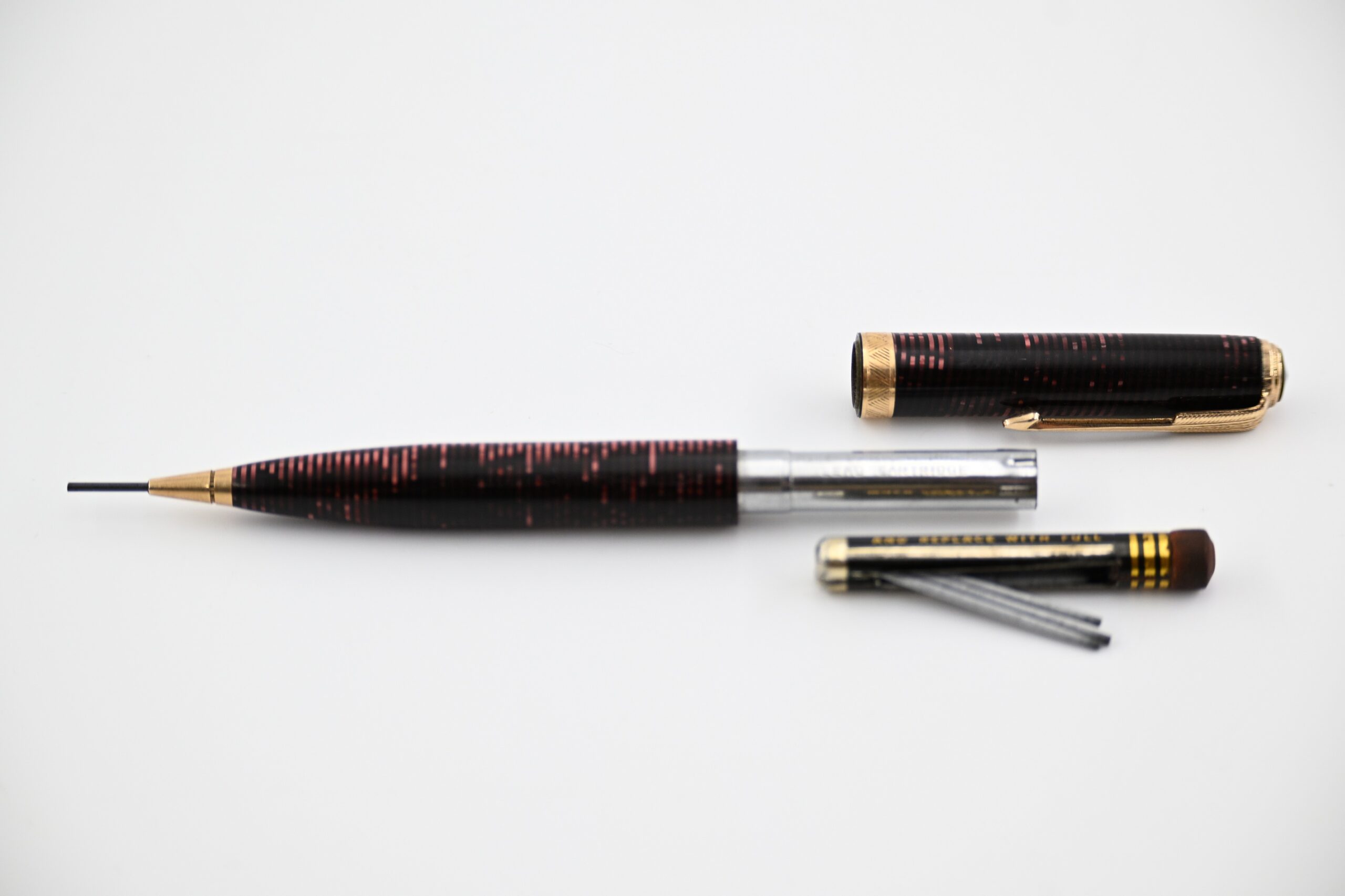 Vintage Parker Vacumatic Mechanical Pencil in Burgundy Pearl Striped Celluloid - Image 2