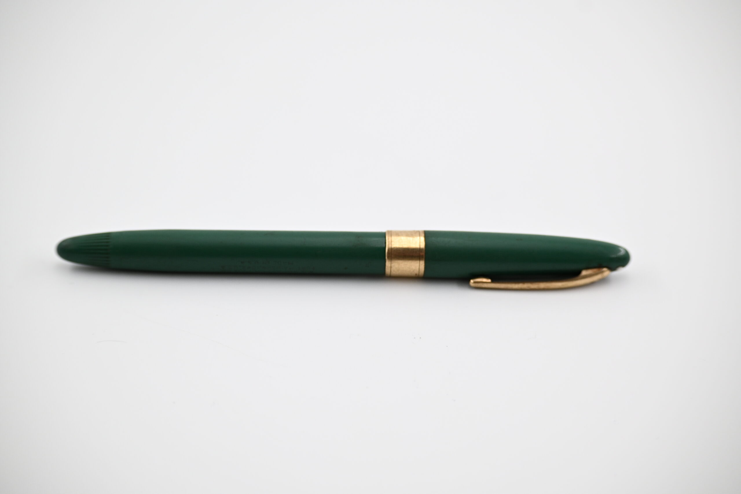 Vintage Sheaffer Green Fountain Pen with Gold-Tone Trim, Made in USA