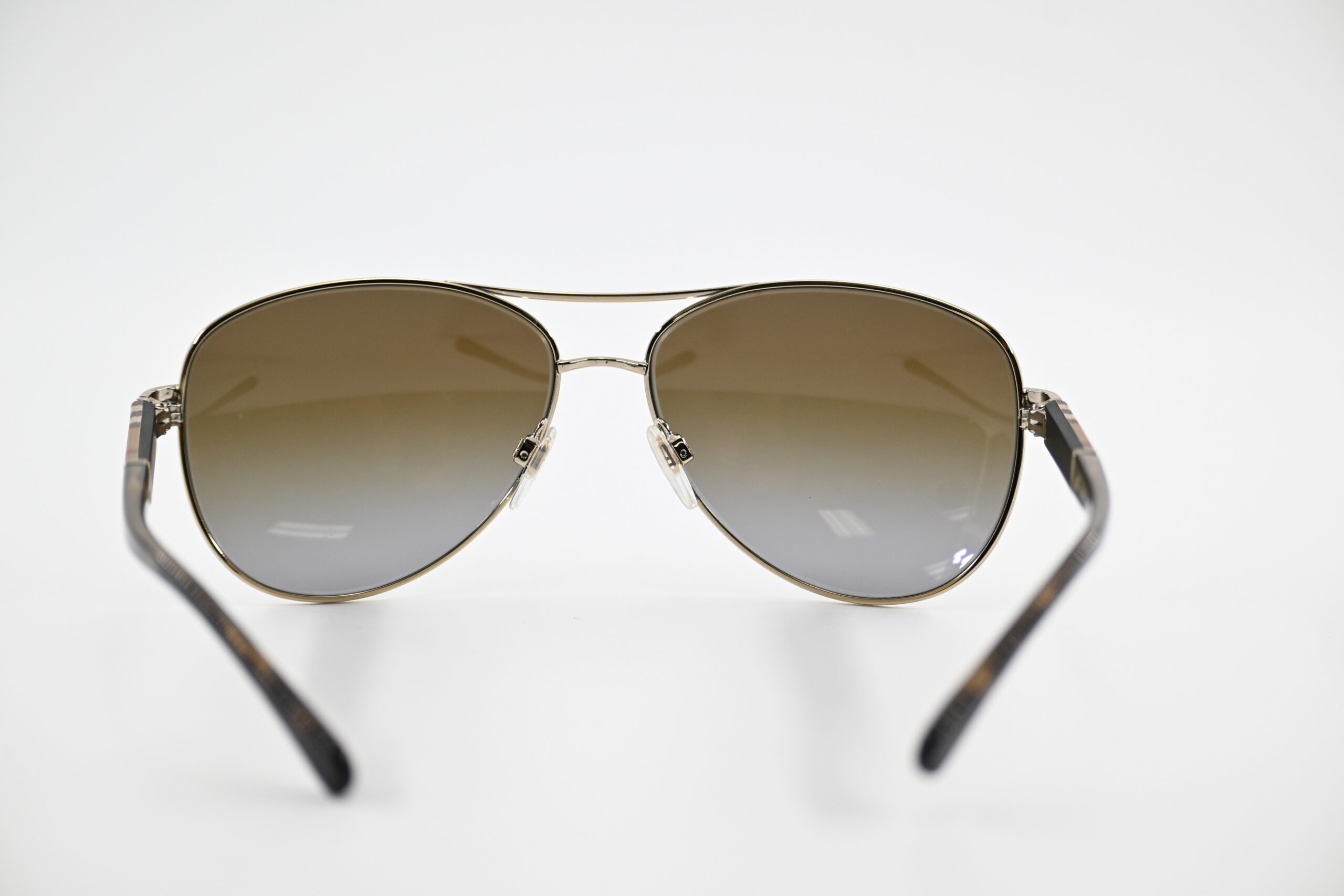 Burberry B3080 Gold Aviator Sunglasses with Nova Check Temples Polarized - Image 4