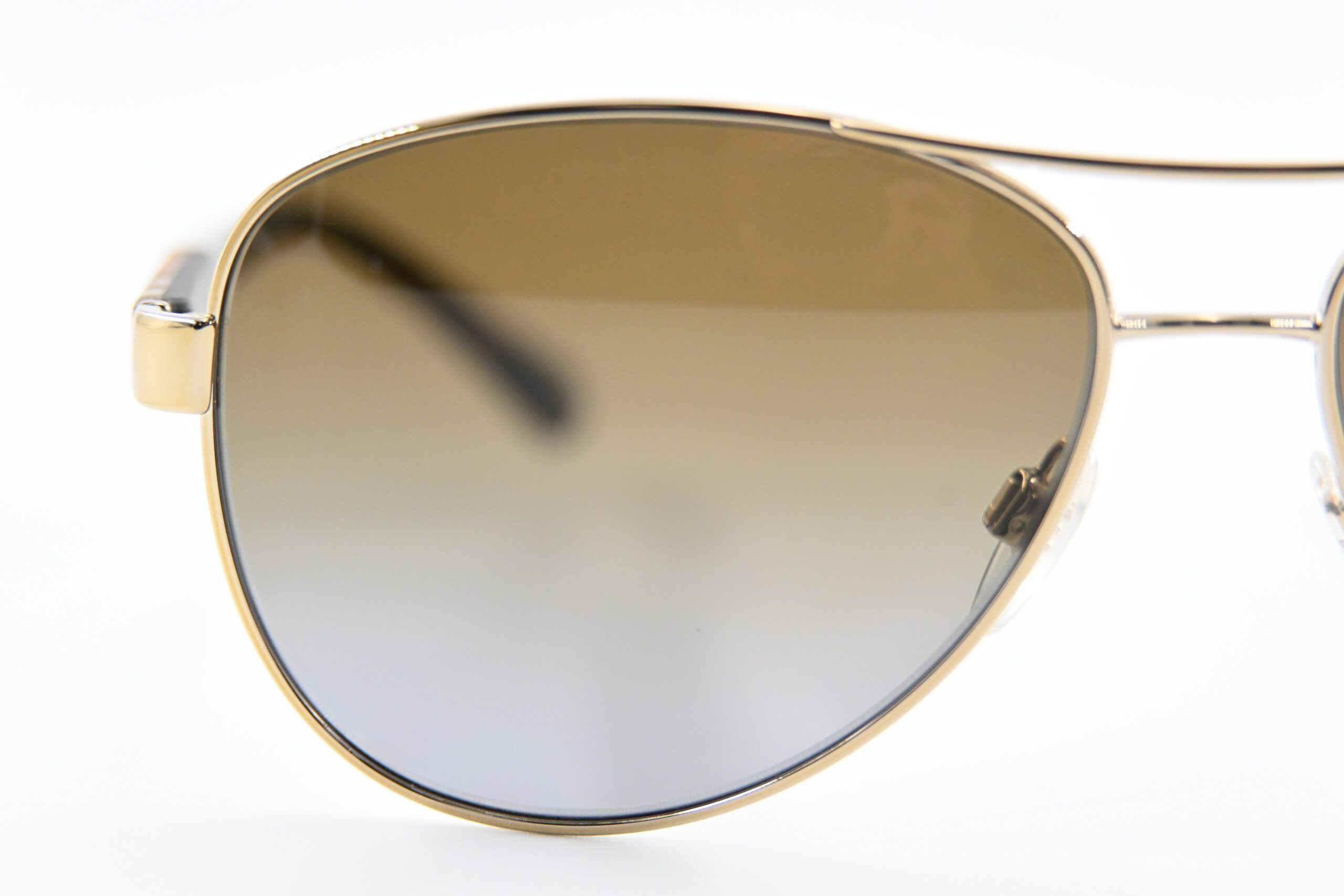 Burberry B3080 Gold Aviator Sunglasses with Nova Check Temples Polarized - Image 7