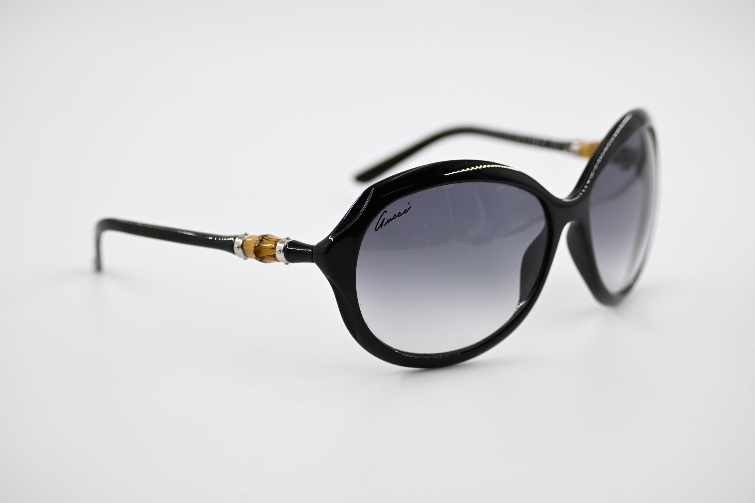 Gucci GG3131/S Black Oversized Round Sunglasses with Bamboo Detail Temples - Image 6