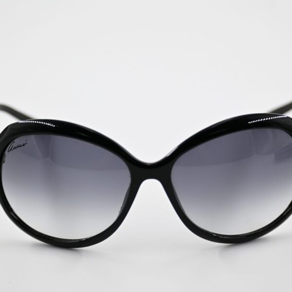 Gucci GG3131/S Black Oversized Round Sunglasses with Bamboo Detail Temples