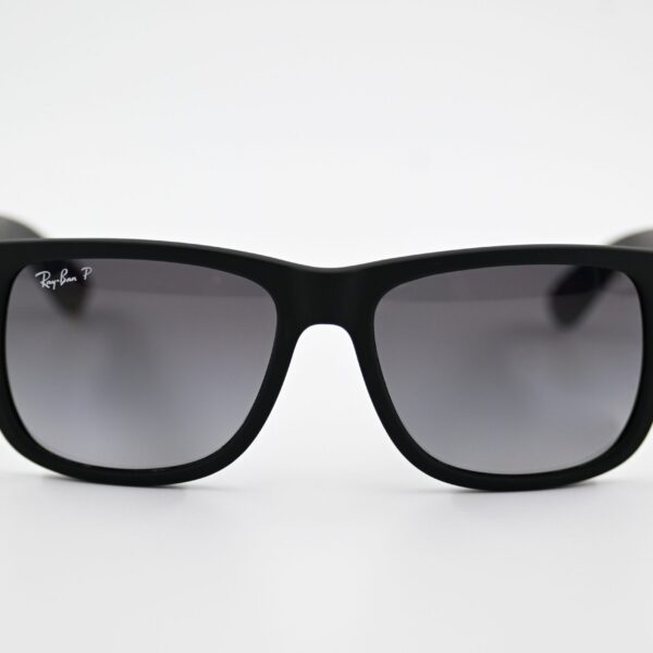 Ray-Ban Justin RB4165 Matte Black Polarized Sunglasses with Grey Gradient Lenses New