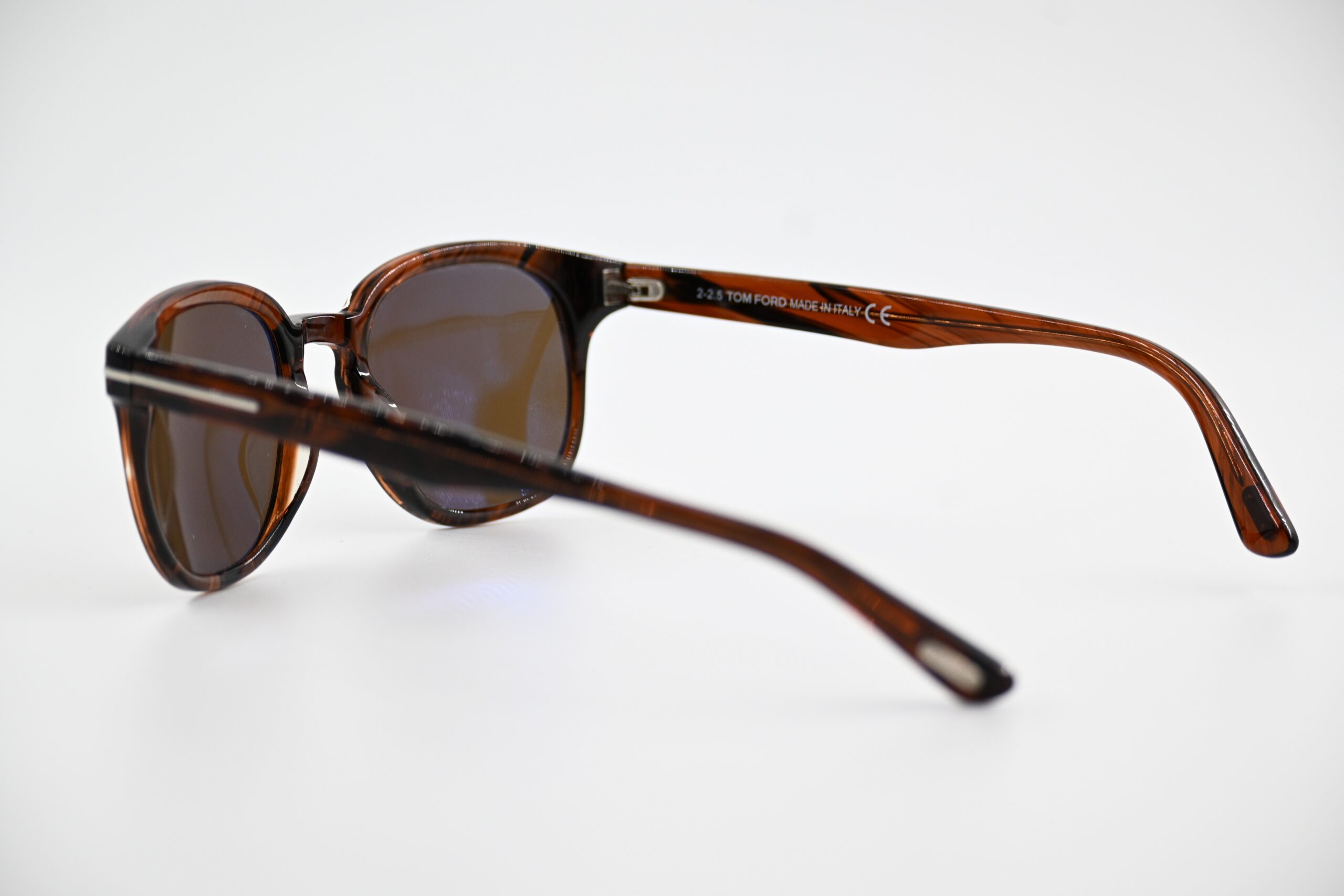 Tom Ford "Frank" TF399 Sunglasses in Brown Striated Acetate, Made in Italy - Image 3