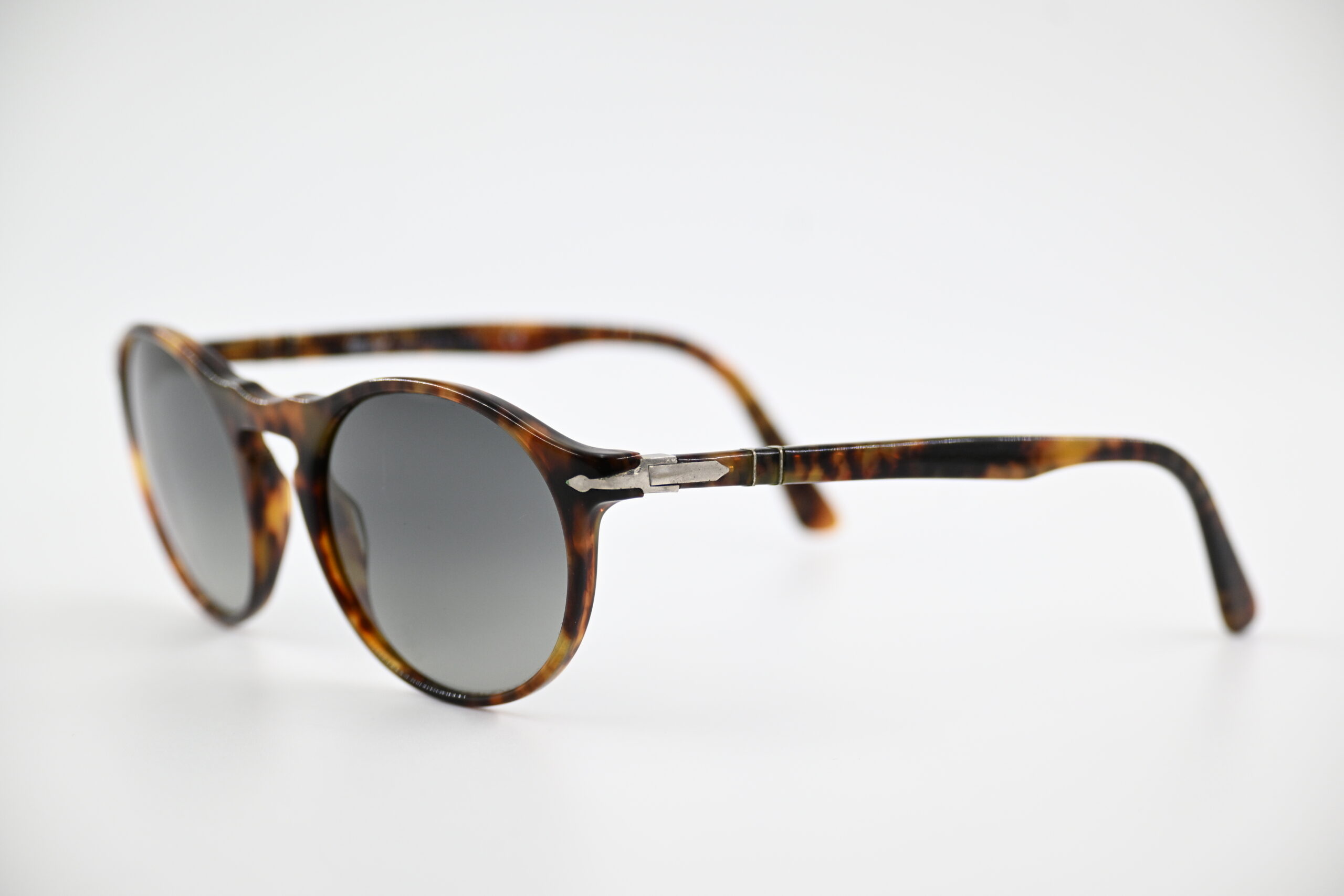 Persol Round Tortoise Sunglasses with Gray Gradient Lenses, Hand Made in Italy - Image 2
