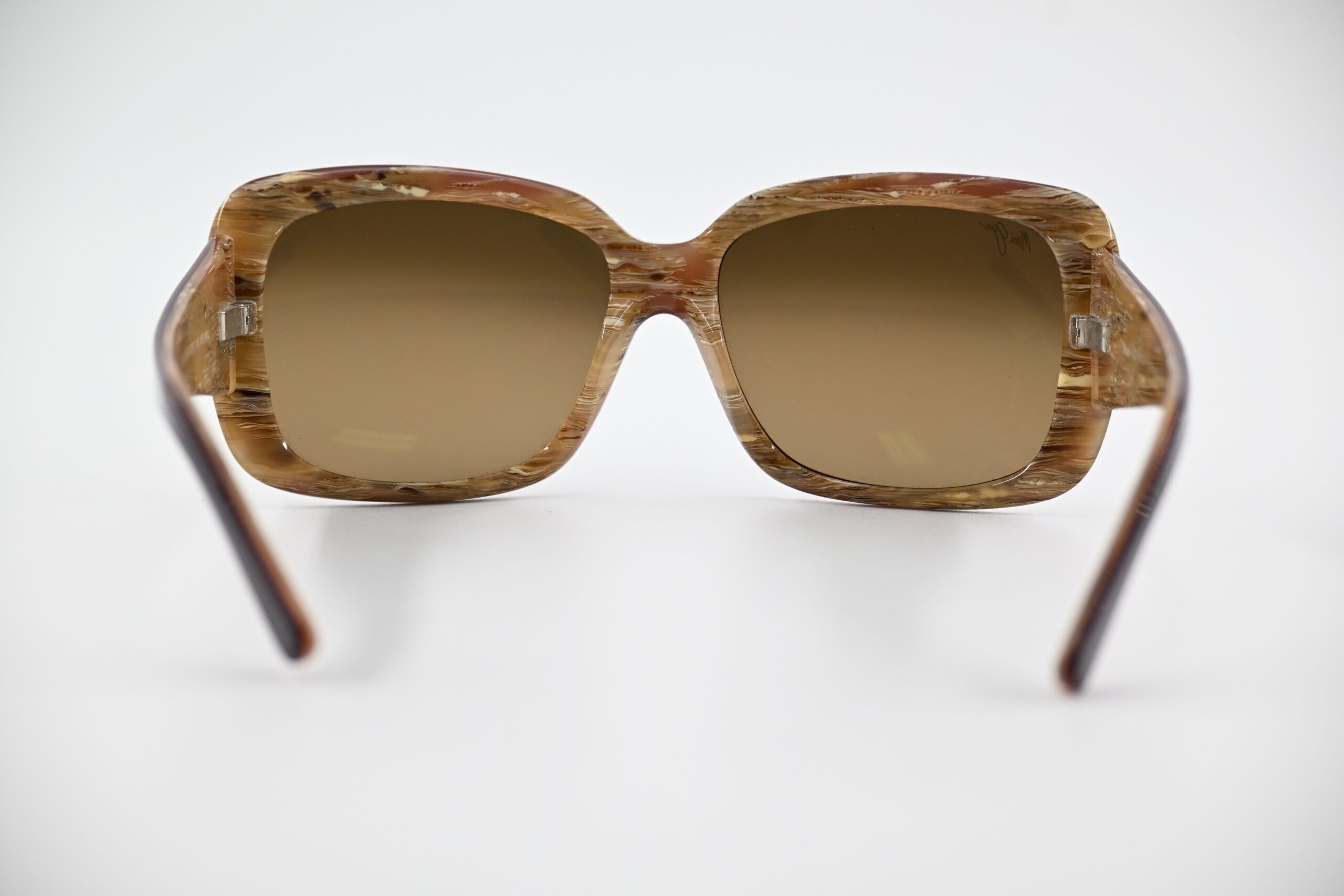 Maui Jim "Lani" MJ239-04B Sunglasses, Burgundy & Cream Layered Acetate, Made in Italy - Image 4