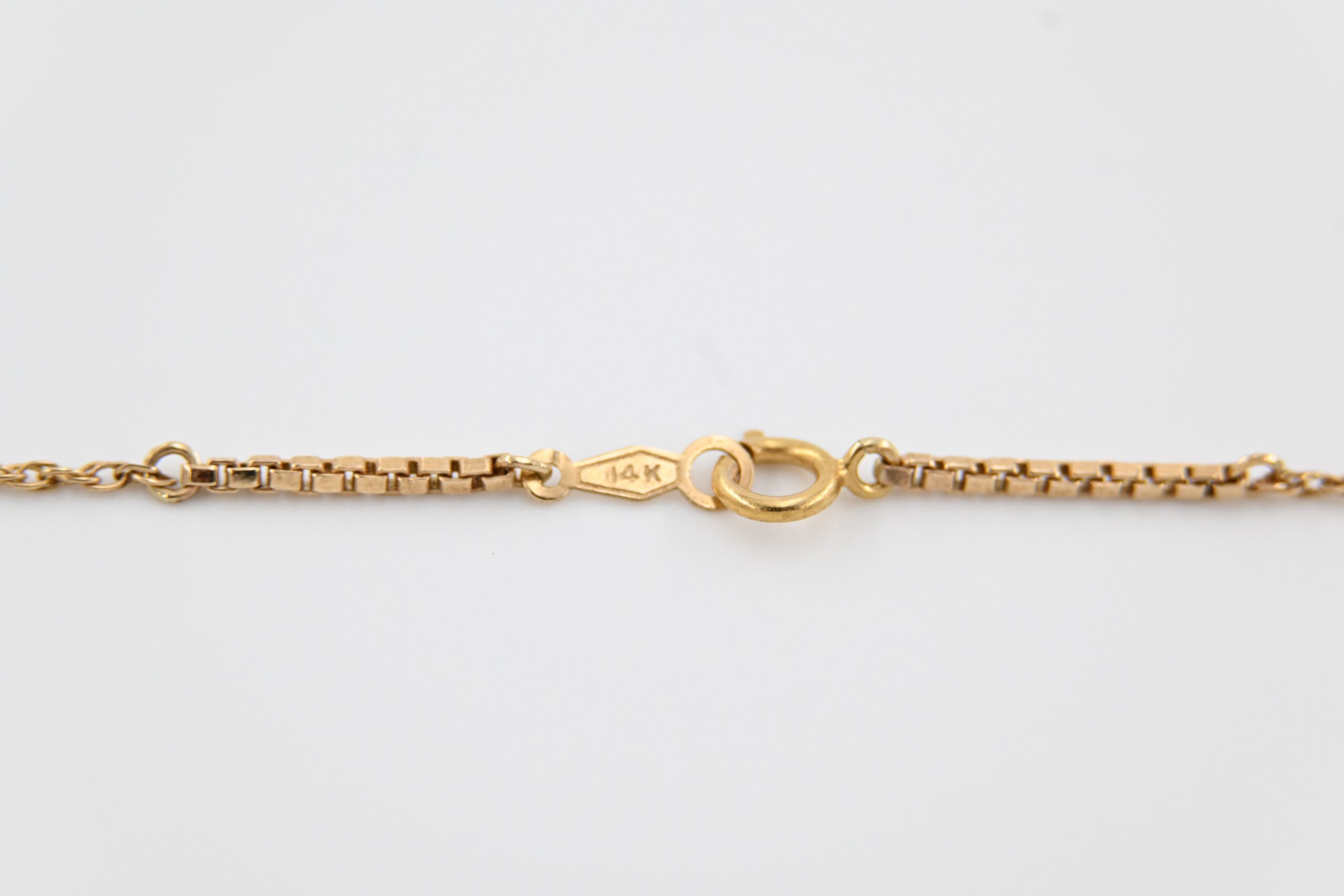14K Yellow Gold Butterfly Pendant Necklace with 4 Diamonds - Image 4
