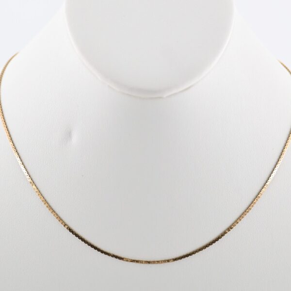 chains