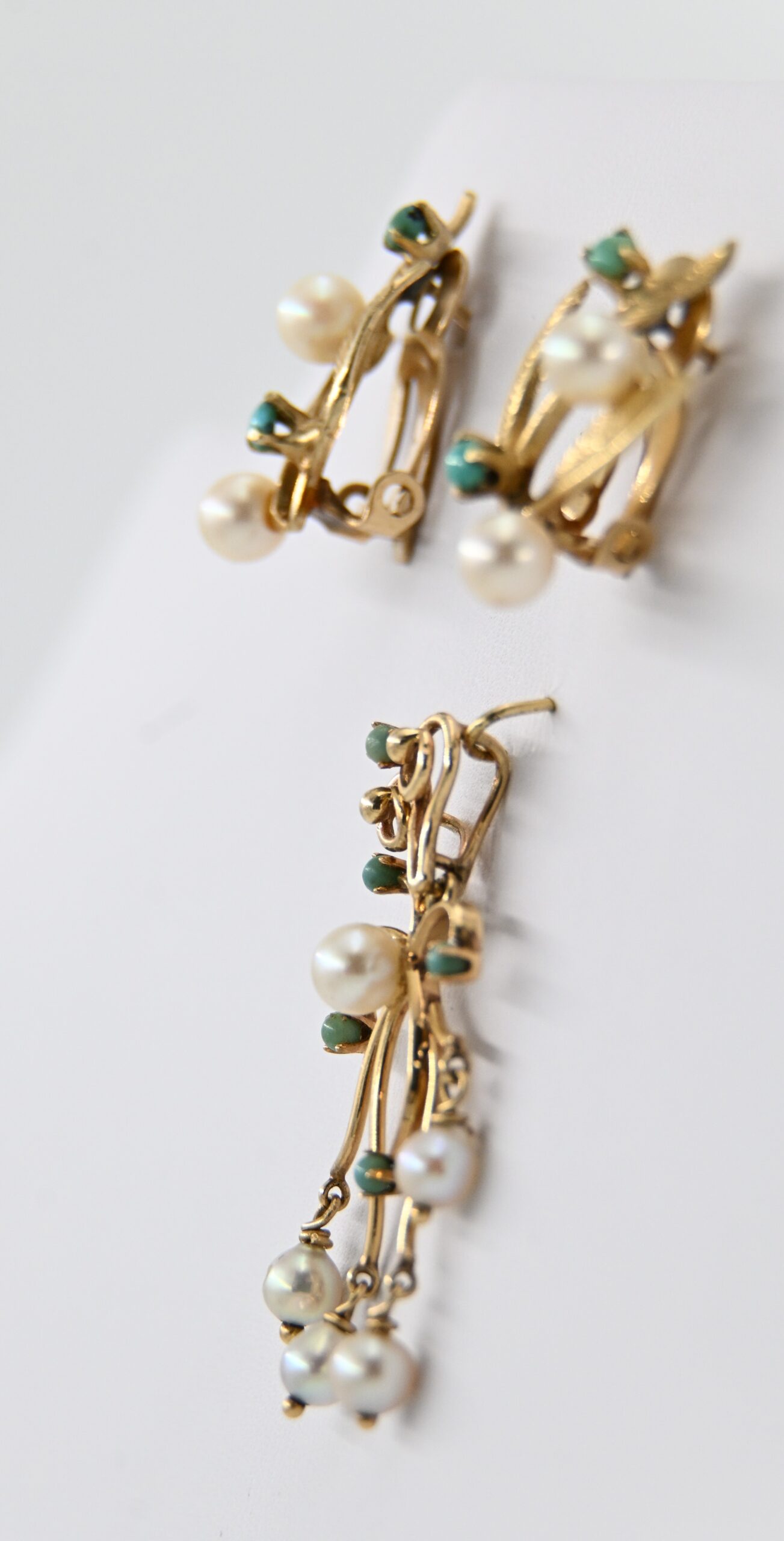 14K Gold Cultured Pearl and Turquoise Earrings with Associated Pendant - Image 2