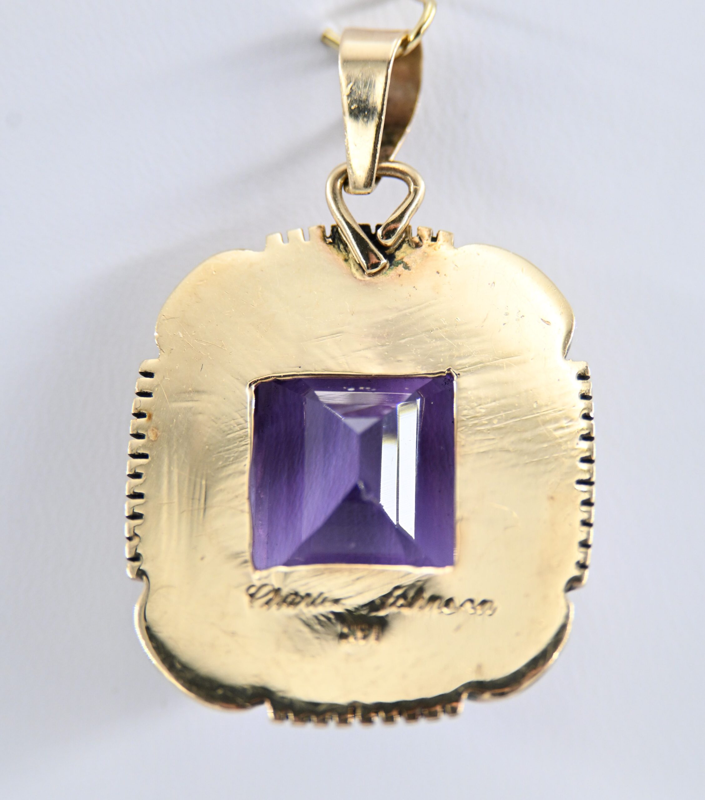 Rare Important Charles Johnson Native American 14k Yellow Gold and Amethyst Pendant - Image 4