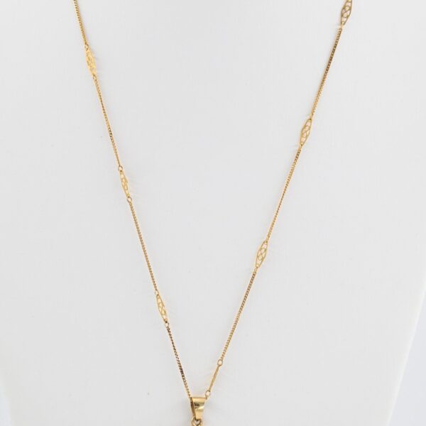 14K Yellow Gold Egyptian Revival Nefertiti Pendant Necklace5