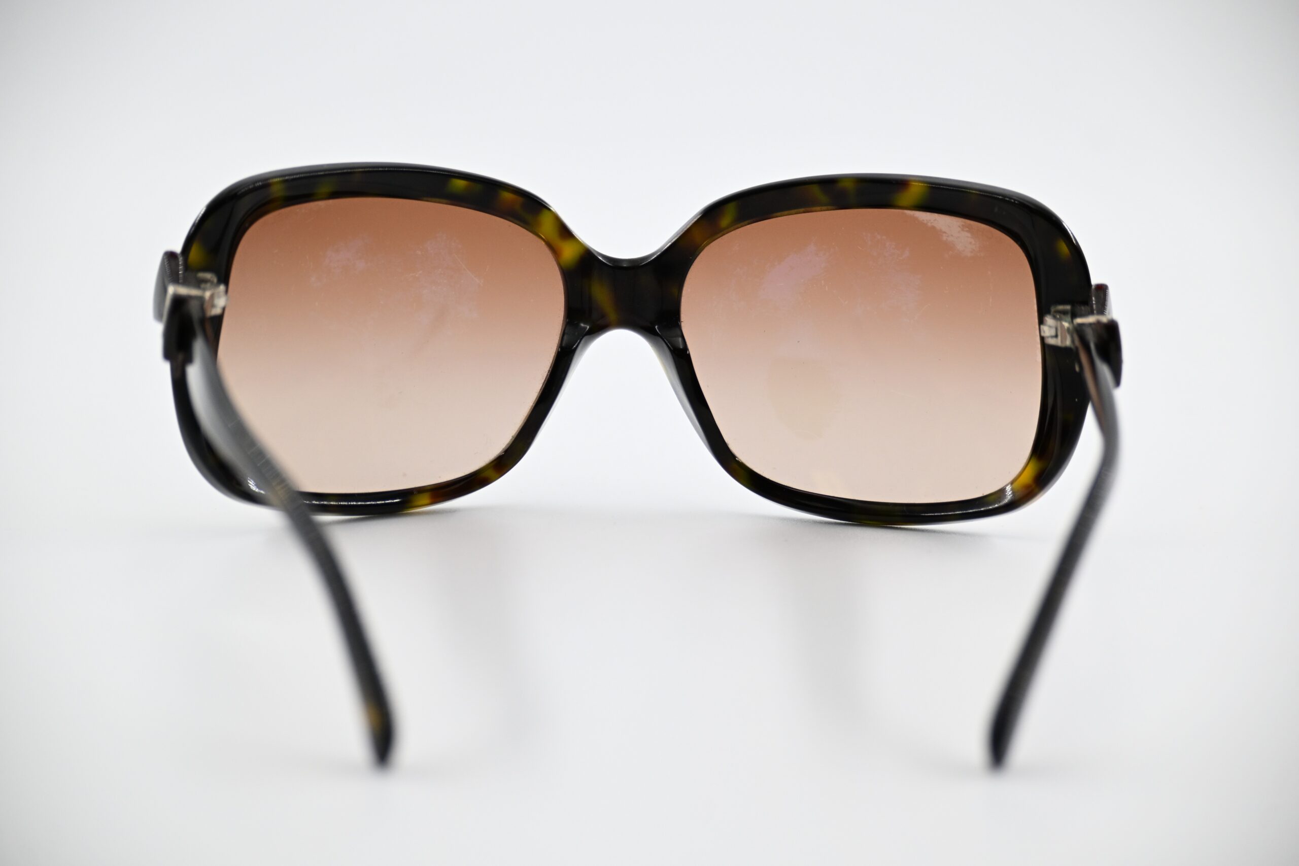 Chanel 5171 Dark Tortoise Oversized Sunglasses with CC Logo Bow Detail - Image 4