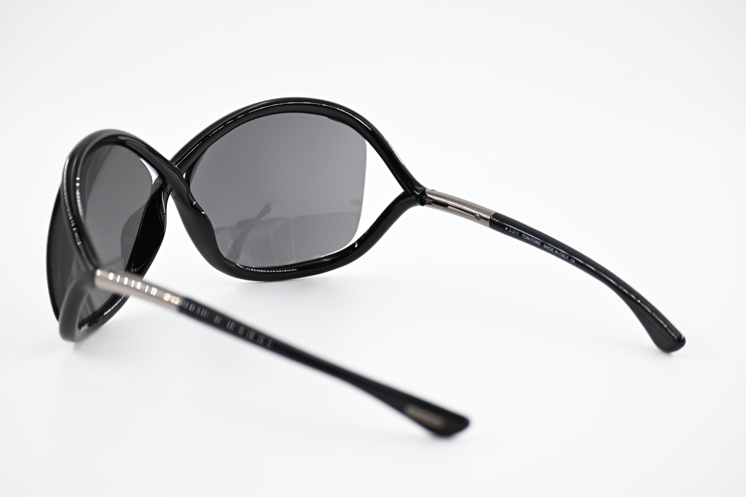 Tom Ford Whitney TF9 Black Oversized Crossover Sunglasses - Image 3